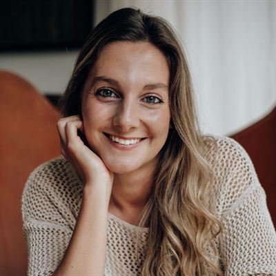 Elena Kienle
